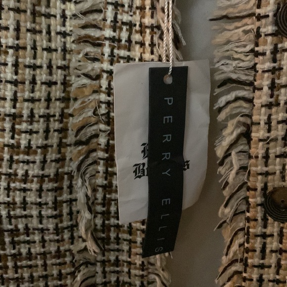 Perry Ellis tweed V Neck jacket with extra buttons - Picture 3 of 6